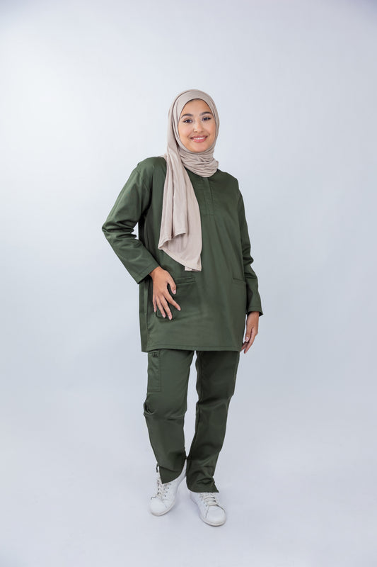 The Long-Sleeve Oversized Medical Scrubs in Army Green
